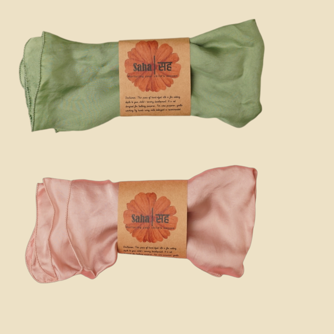 Main photo of play silk set in pastel green and pastel pink