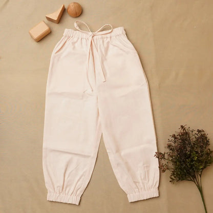 Cotton pants detail in toddler clothing set – soft comfortable fit for everyday wear